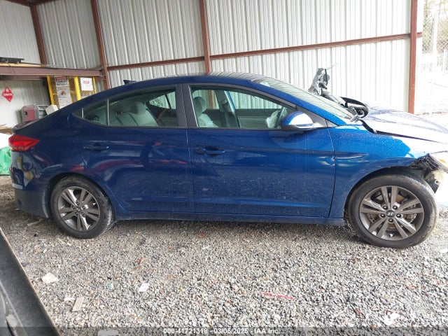 5NPD84LF1HH061910 Hyundai ELANTRA SE