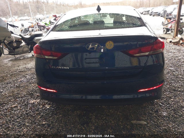5NPD84LF1HH061910 Hyundai ELANTRA SE