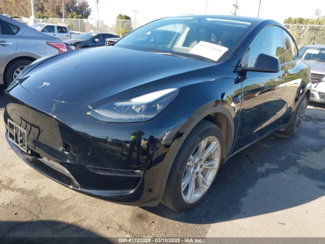 7SAYGAEE3PF883034 Tesla Model Y