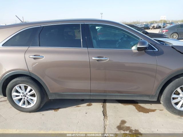 5XYPG4A31KG567938 KIA Sorento 2.4l Lx
