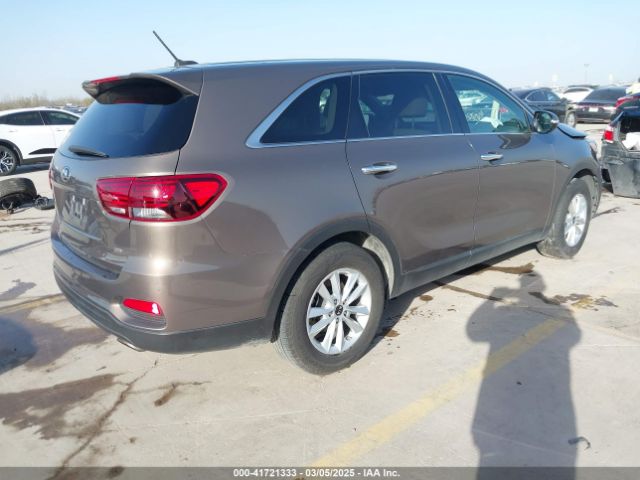 5XYPG4A31KG567938 KIA Sorento 2.4l Lx