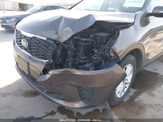 5XYPG4A31KG567938 KIA Sorento 2.4l Lx