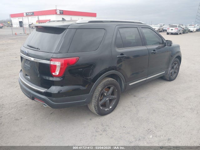 1FM5K7D88JGA51890 Ford EXPLORER XLT
