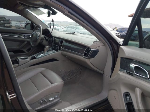 2011 PORSCHE PANAMERA WP0AC2A70BL090139 Photo 4