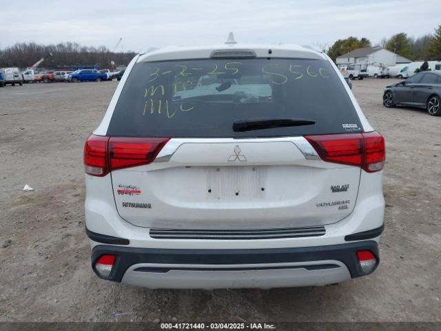 JA4AZ3A39KZ005940 Mitsubishi Outlander Sel