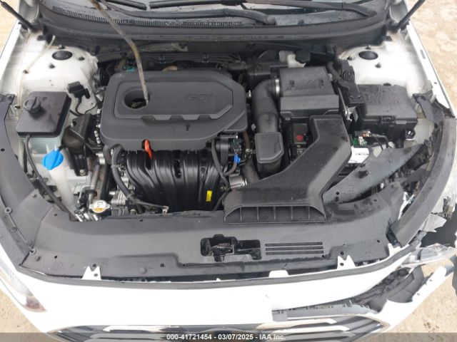 5NPE24AFXJH657421 Hyundai SONATA SE