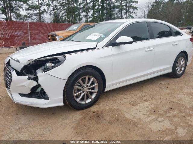 5NPE24AFXJH657421 Hyundai SONATA SE