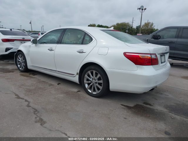 2012 LEXUS LS 460 JTHBL5EF8C5110360 Photo 2
