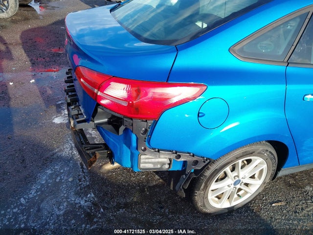 Ford FOCUS SE 2015 1FADP3F22FL340772 Image 19