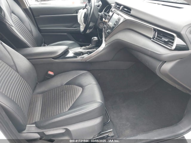 Toyota CAMRY SE 2020 4T1G11AK0LU338458 Image 5