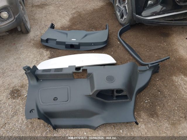 1FM5K7D88HGA75407 Ford EXPLORER XLT