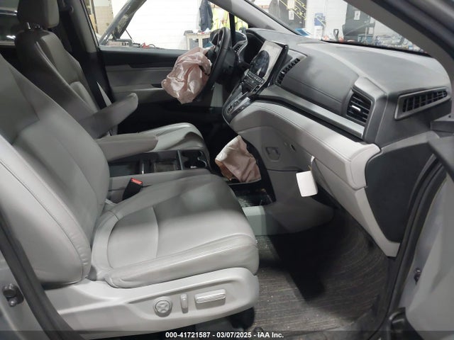 5FNRL6H68RB058253 Honda Odyssey Ex-l