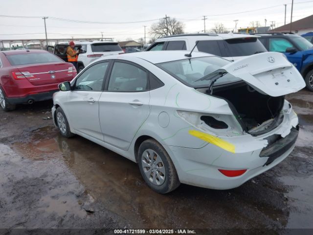 KMHCT4AE2HU380691 Hyundai ACCENT SE