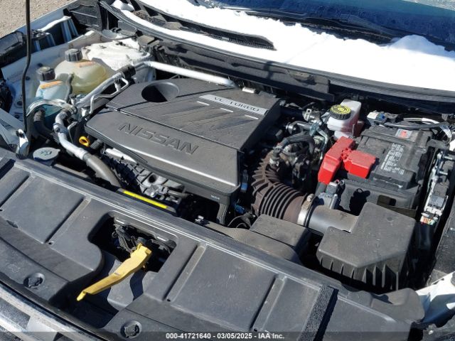 5N1BT3BA1RC672230 Nissan Rogue Sv Fwd