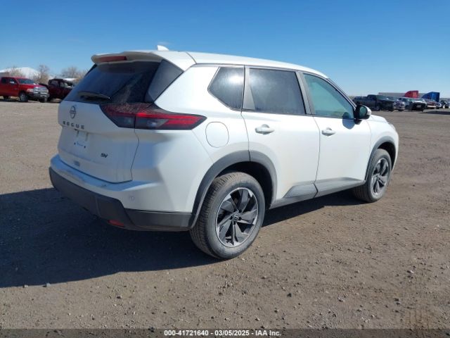 5N1BT3BA1RC672230 Nissan Rogue Sv Fwd