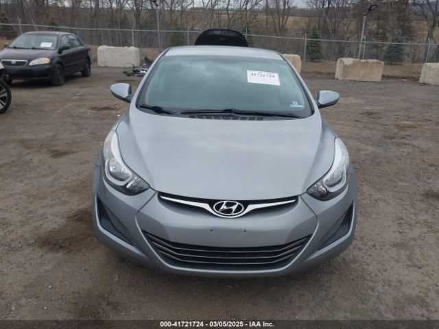 5NPDH4AEXFH584771 Hyundai ELANTRA SE