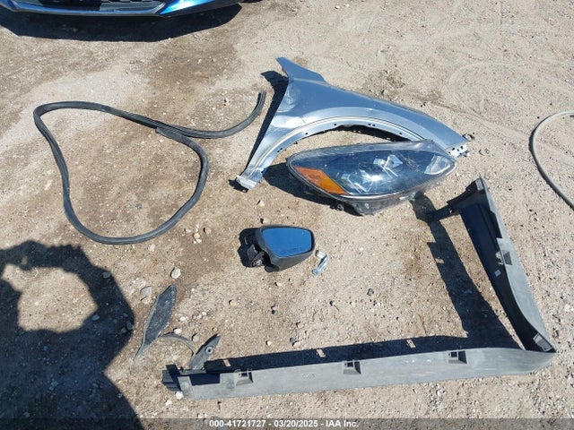 1FMCU0G62NUA89710 Ford ESCAPE SE