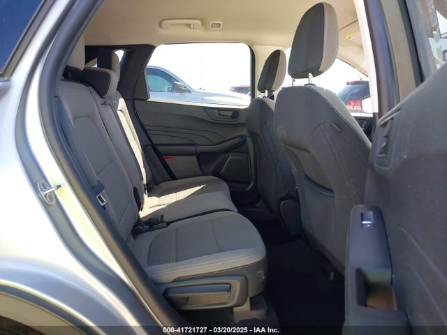 1FMCU0G62NUA89710 Ford ESCAPE SE