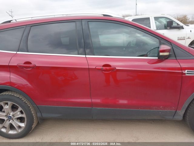 1FMCU0JX6GUA44659 Ford Escape Titanium