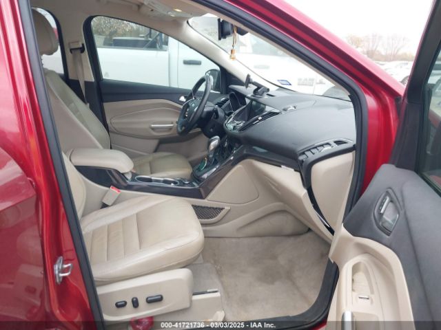 1FMCU0JX6GUA44659 Ford Escape Titanium