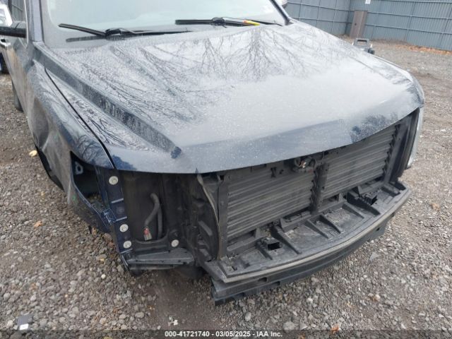 1GNSKCKC2JR320324 Chevrolet Tahoe Premier