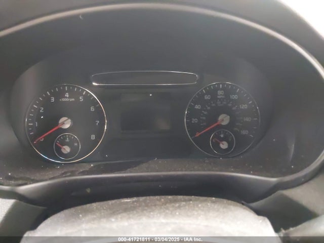 5XYPGDA56KG483440 KIA Sorento 3.3l Lx