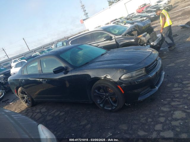 2C3CDXBG2LH110993 Dodge Charger Sxt Rwd