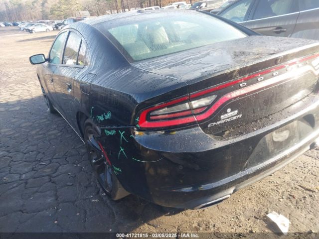 2C3CDXBG2LH110993 Dodge Charger Sxt Rwd