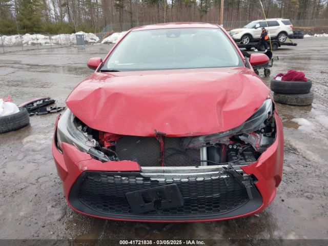JTDEPMAE9MJ141300 Toyota COROLLA LE