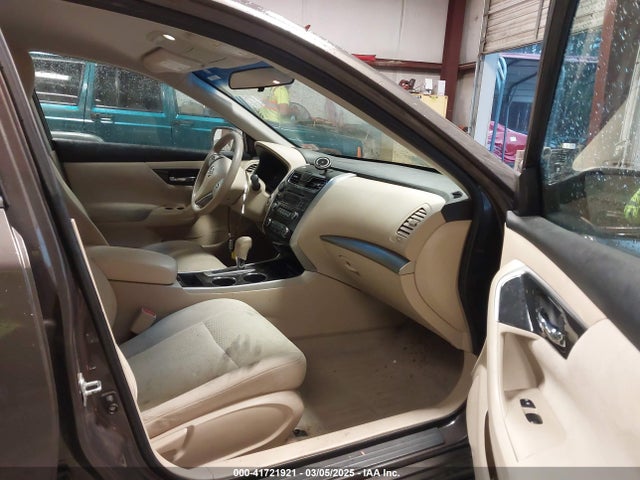 1N4AL3AP3EN247845 Nissan Altima 2.5 S