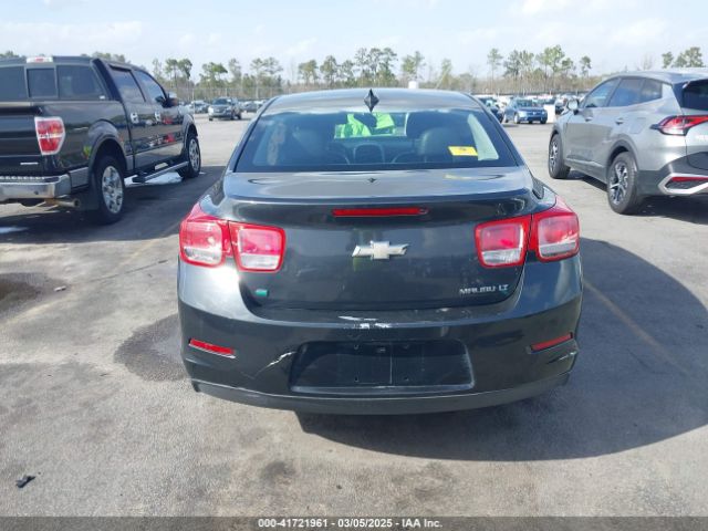 1G11D5SL3FF130060 Chevrolet MALIBU 2LT
