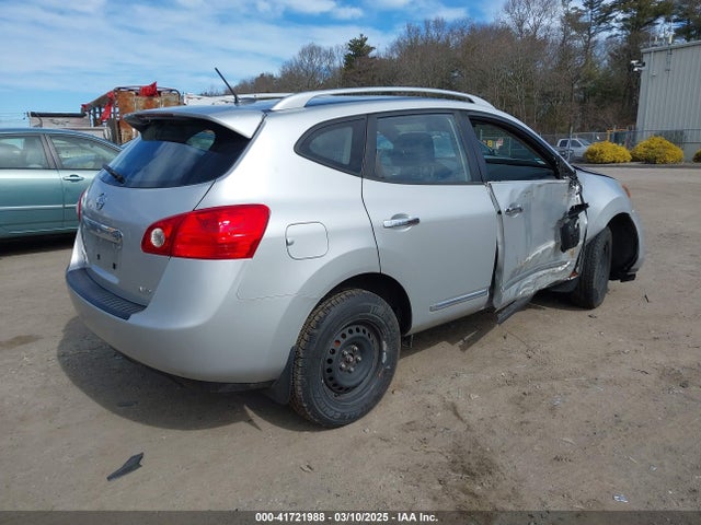 JN8AS5MV9FW261607 Nissan Rogue Select S