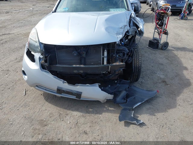 JN8AS5MV9FW261607 Nissan Rogue Select S