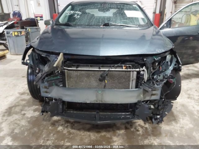 1G1ZD5ST7KF151426 Chevrolet MALIBU LT