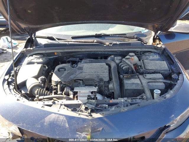 1G1ZC5ST4HF187215 Chevrolet Malibu 1fl