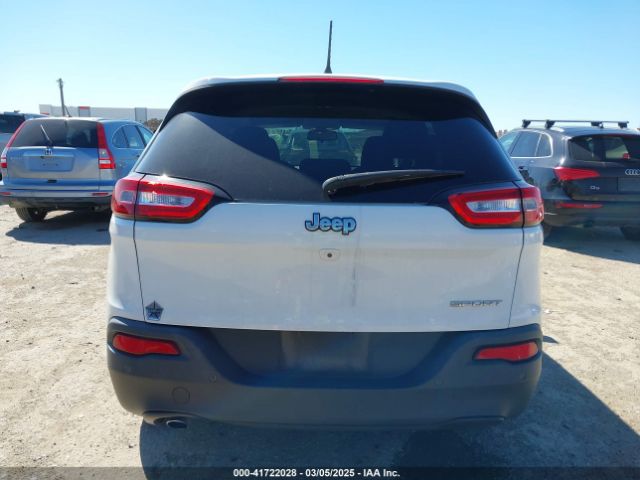 1C4PJLAB7HW654385 Jeep Cherokee Sport Fwd