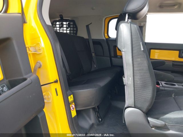 2007 TOYOTA FJ CRUISER JTEBU11F670079735 Photo 7
