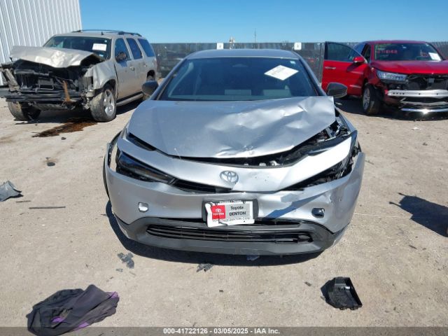 JTDACAAU9R3043332 Toyota Prius Le