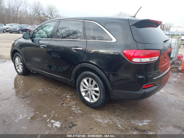 KIA Sorento 2.4l L 2018 5XYPG4A30JG429063 Image 3