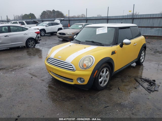 2009 MINI COOPER WMWMF33509TW70245 Photo 5
