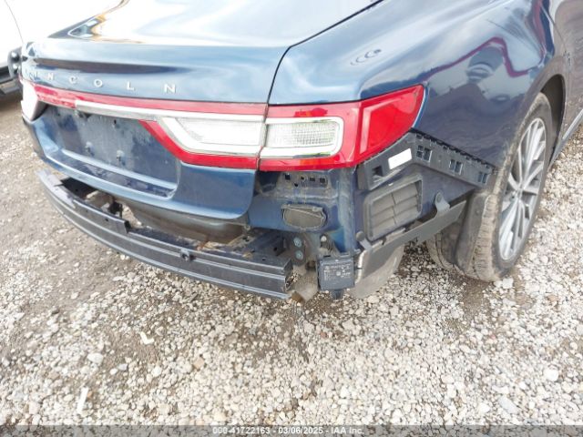 1LN6L9TK2H5603593 Lincoln Continental Select