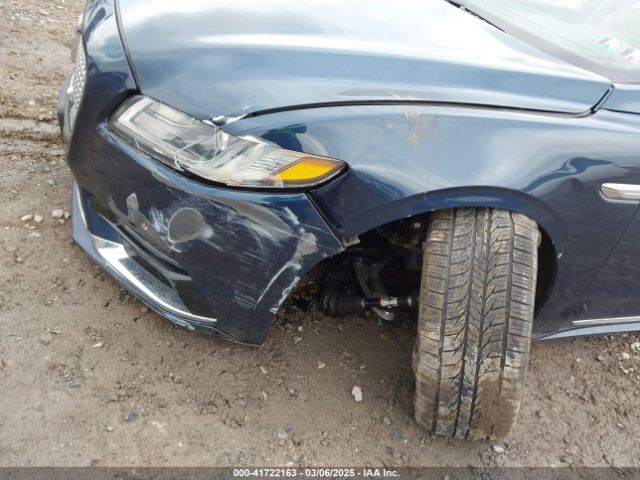1LN6L9TK2H5603593 Lincoln Continental Select