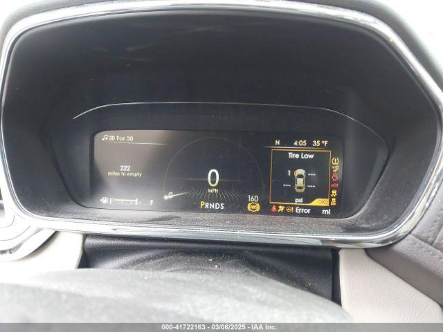 1LN6L9TK2H5603593 Lincoln Continental Select