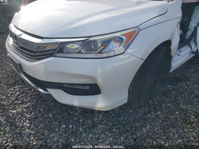 1HGCR2F14HA090131 Honda Accord Sport Se
