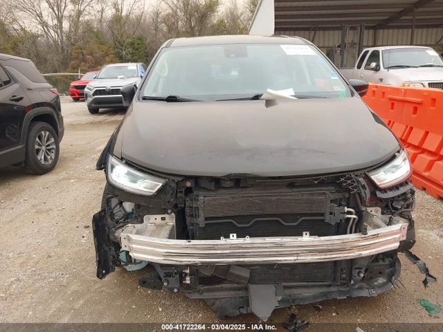 Chrysler Pacifica Touring L 2023 2C4RC1BG4PR532382 Image 12