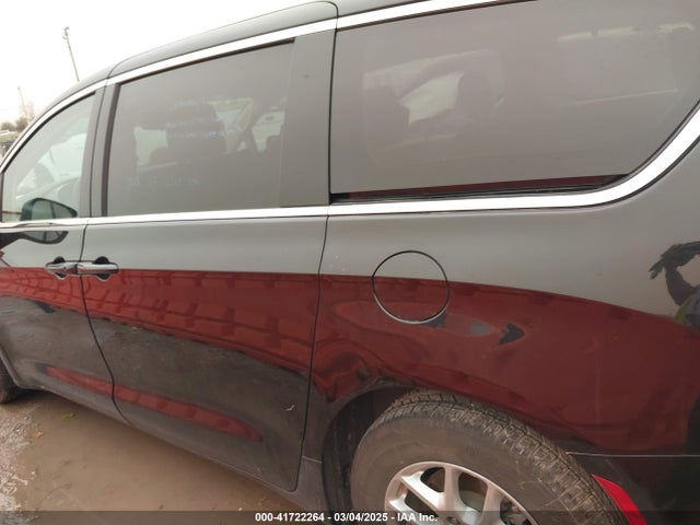 Chrysler Pacifica Touring L 2023 2C4RC1BG4PR532382 Image 14