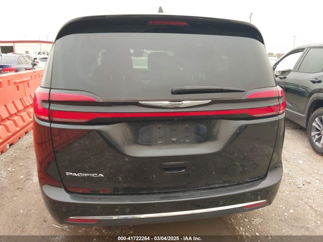 Chrysler Pacifica Touring L 2023 2C4RC1BG4PR532382 Image 16