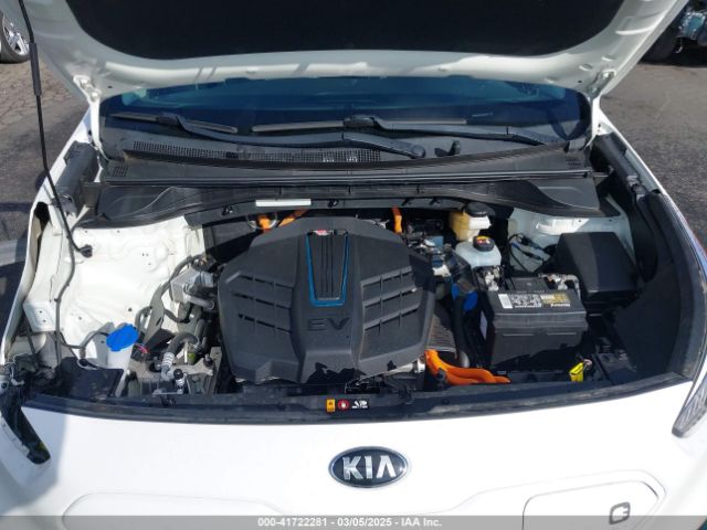 KNDCC3LG9L5055729 KIA Niro Ev Ex