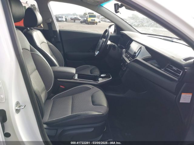 KNDCC3LG9L5055729 KIA Niro Ev Ex