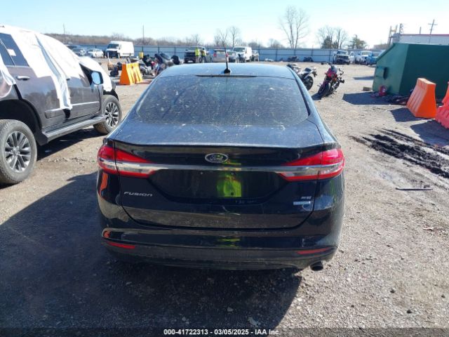 3FA6P0HD4JR189157 Ford FUSION SE
